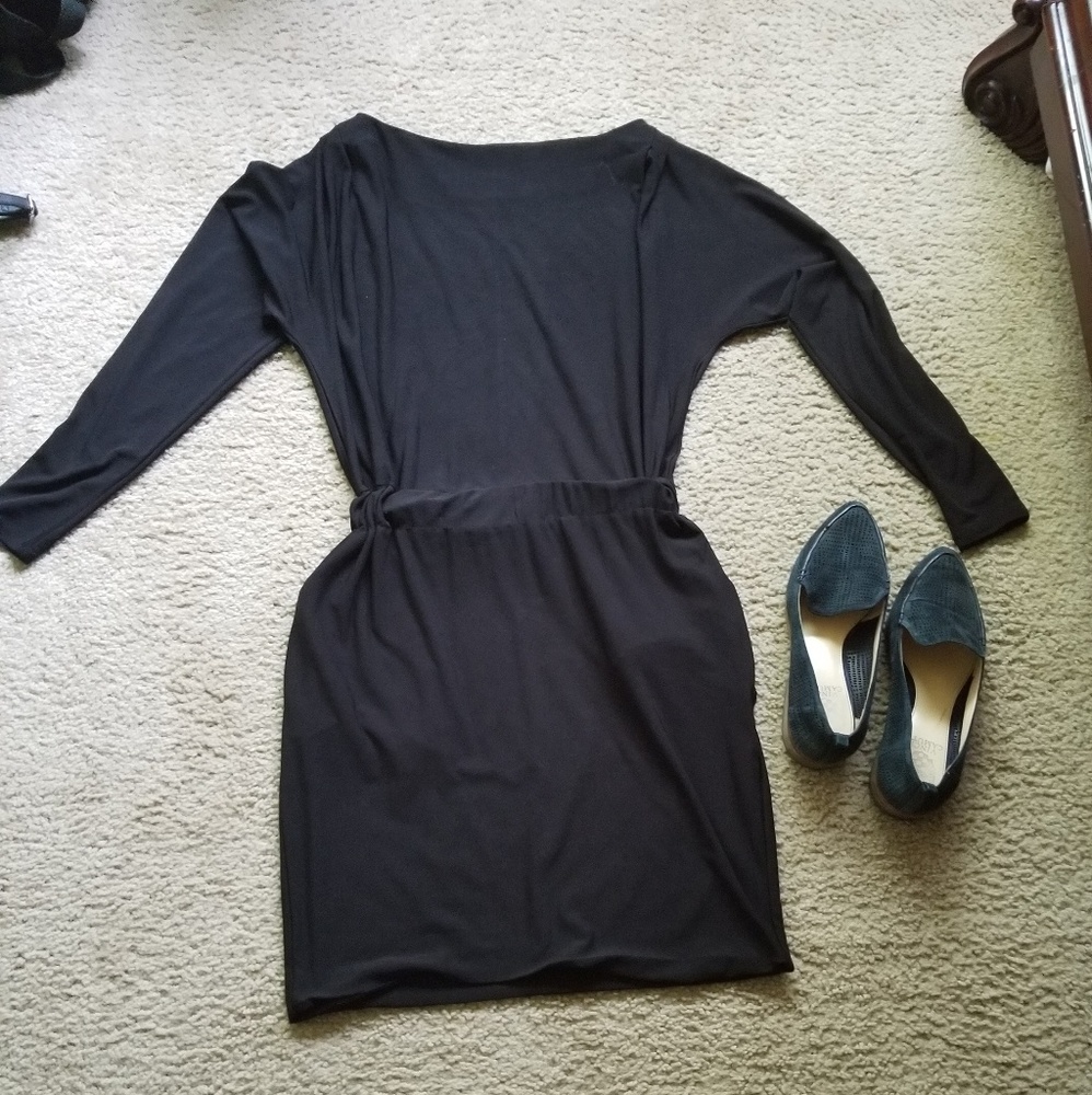 Preowned blossom black dress totally spandex .